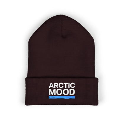 Black beanie with 'Arctic Mood' text on a white background