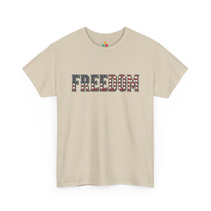 American Flag Freedom oatmeal beige T-Shirt – Retro Patriotic Gift for Men and Women | TEEZOCA 