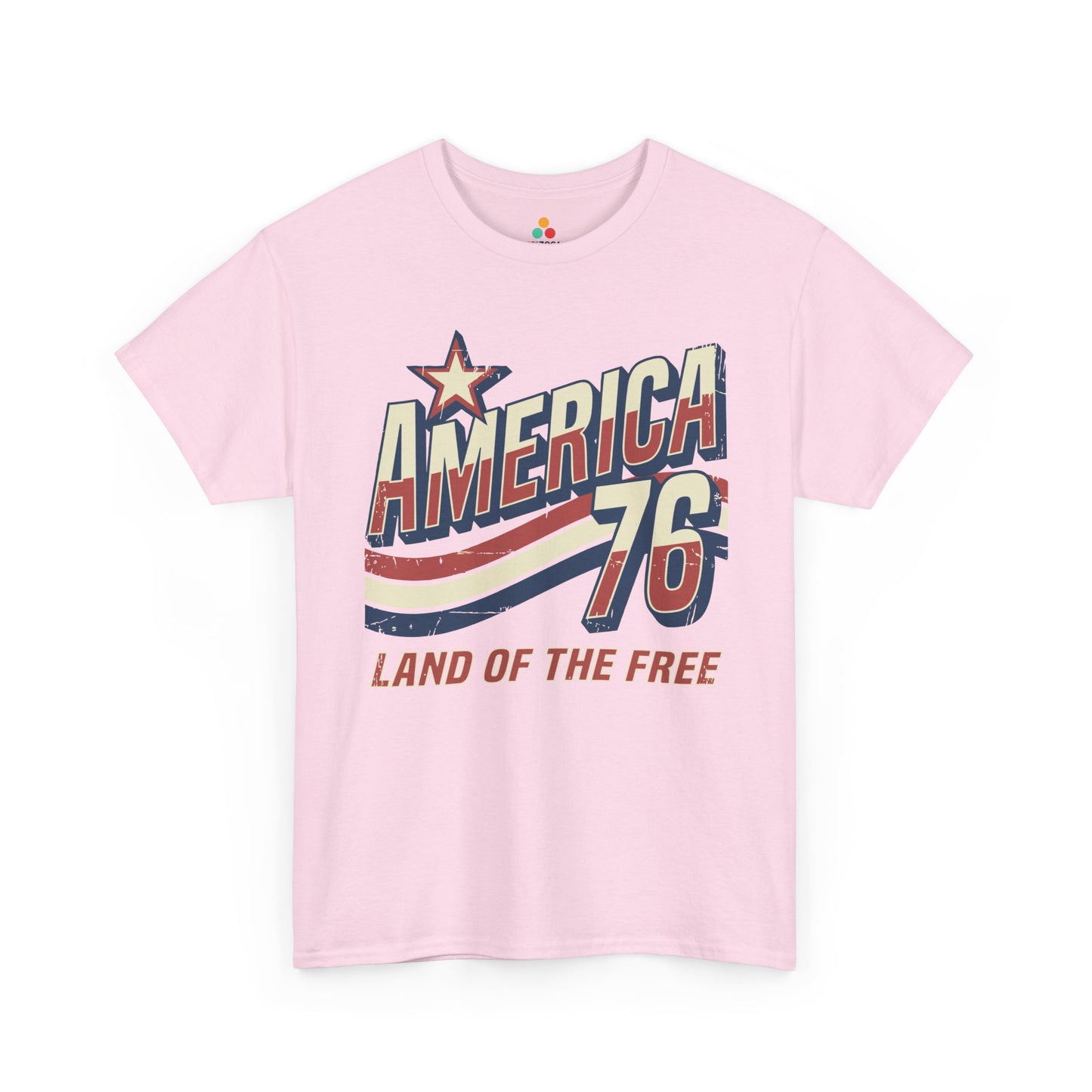 American Vintage T Shirt Retro America 76 Land of the Free T-shirt | TEEZOCA patriotic jersey shirt T-shirt designed with retro USA t shirt style, America 1776 shirt meaning, and varsity patriotic graphics.
