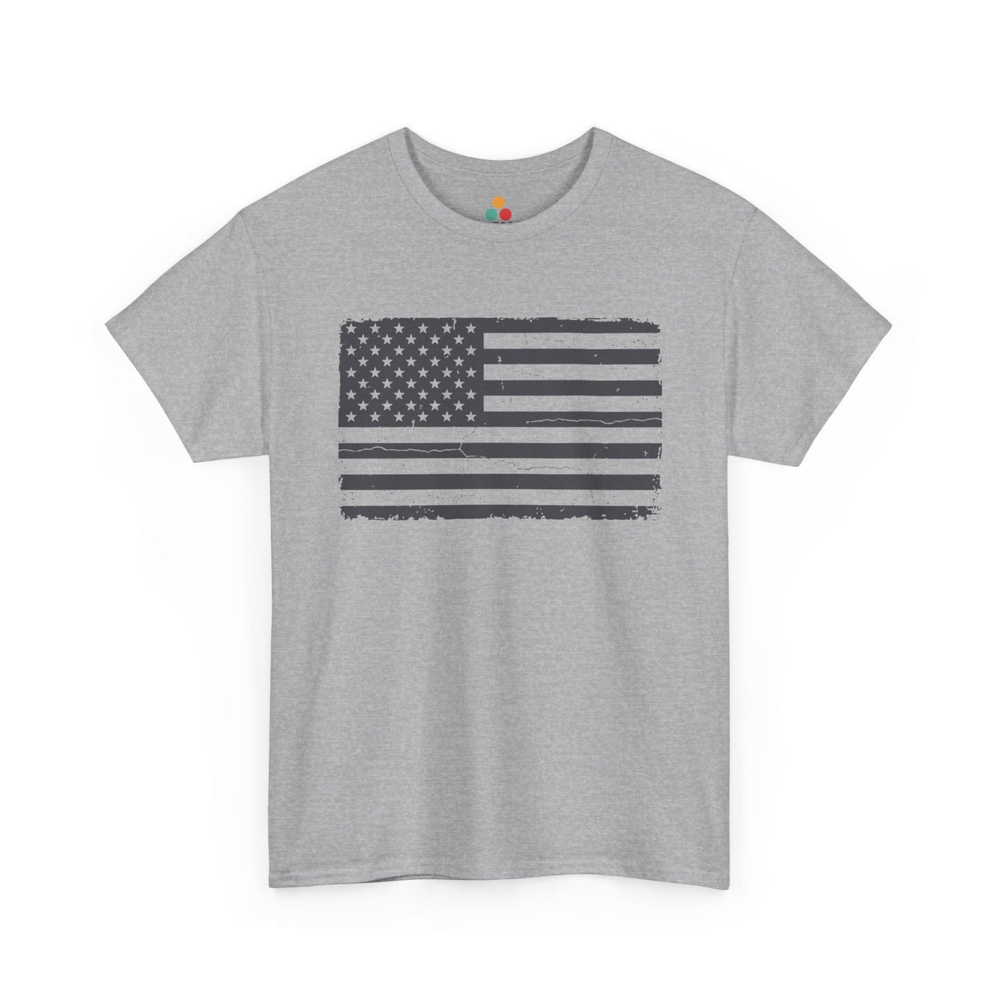 Distressed American Flag heather grey T-Shirt – Vintage Patriotic Gift for Men and Women | TEEZOCA 
