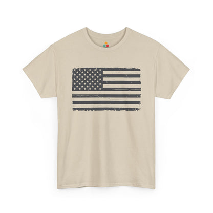 Distressed American Flag oatmeal beige T-Shirt – Vintage Patriotic Gift for Men and Women | TEEZOCA 