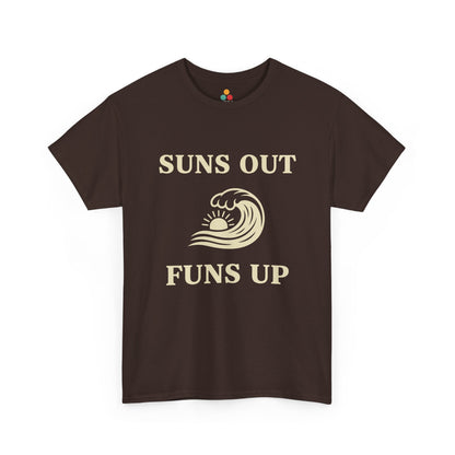 Suns Out Funs Up T-Shirt – Retro Summer Wave Surfing Gift | TEEZOCA 