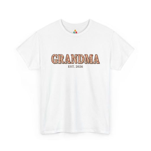 Grandma Est 2026 White T-Shirt – Retro Floral New Grandmother Gift | TEEZOCA 