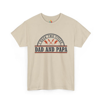 I Rock Two Titles Dad and Papa beige T-Shirt – Retro Father’s Day Gift | TEEZOCA 