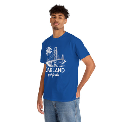 Oakland California Golden Gate Bridge Vintage Unisex T-shirt | TEEZOCA 