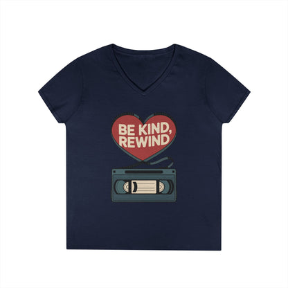 TEEZOCA nostalgic music cassette heart V-Neck T-Shirt