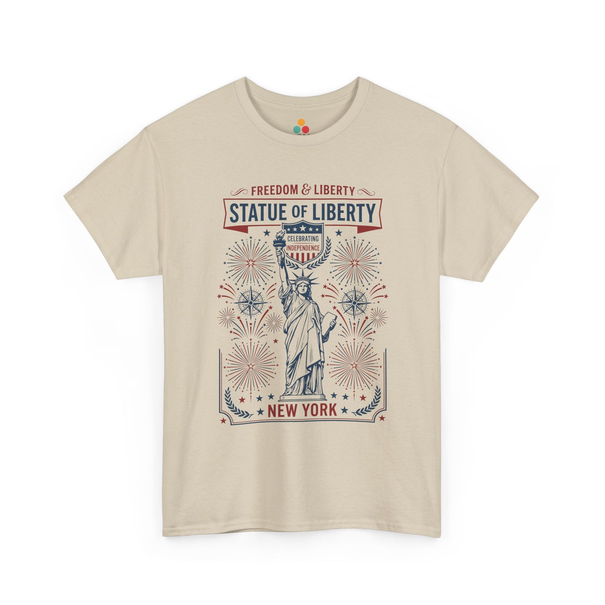 Vintage Statue of Liberty New York Justice Patriotic 4th of July oatmeal beige T-shirt | TEEZOCA 